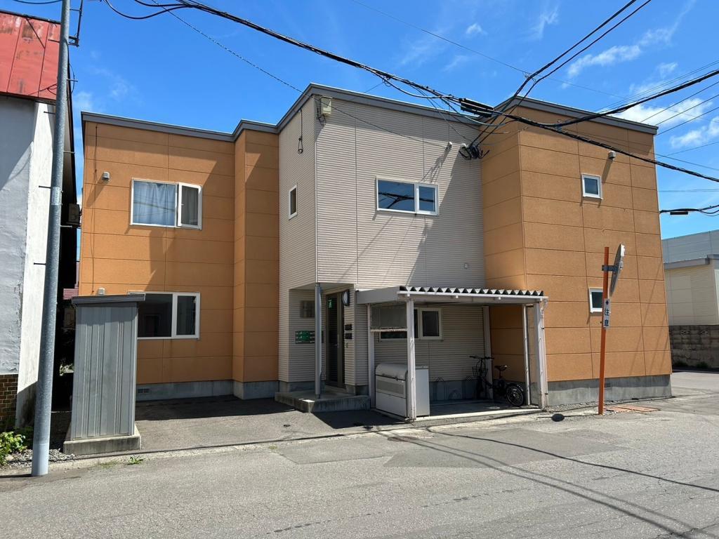 セレーノ旭町外観