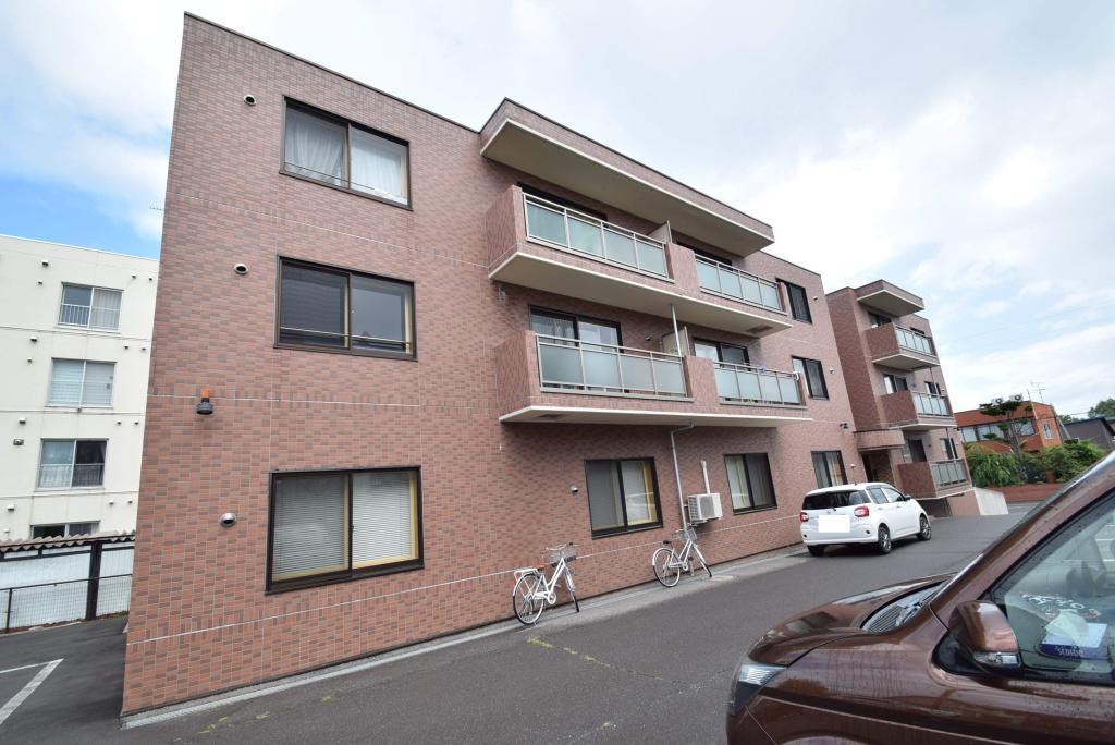 メゾンベルタデーレＦＭ外観