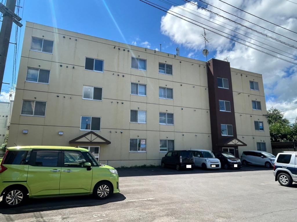 フロンティア旭川外観