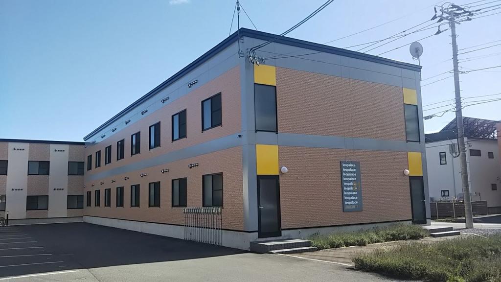 レオパレスＭ２０４外観