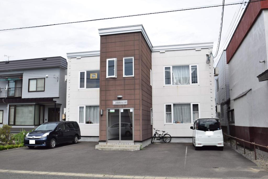 サクラＢ棟外観