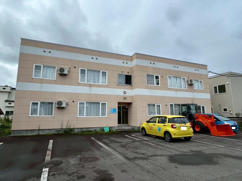 グランピア６・１１ 北海道旭川市神楽六条11丁目8-3