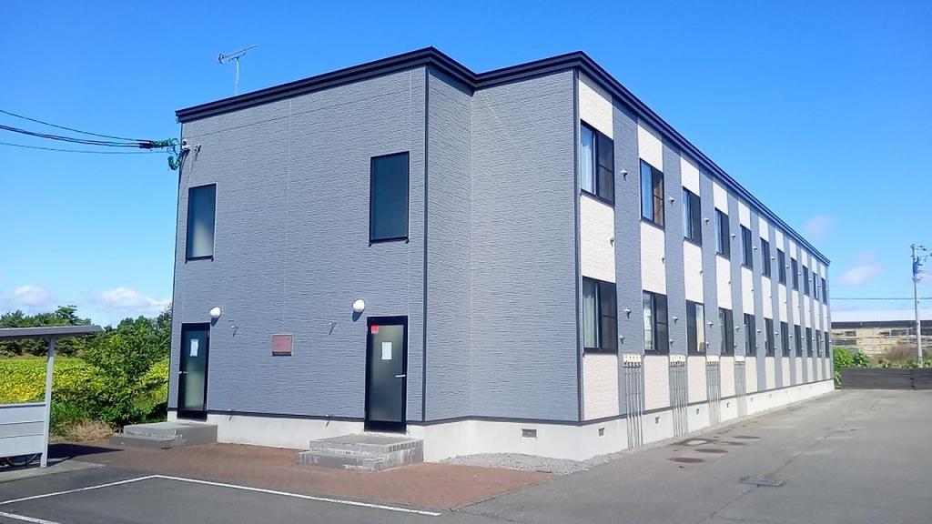 レオパレスミラクⅢ外観