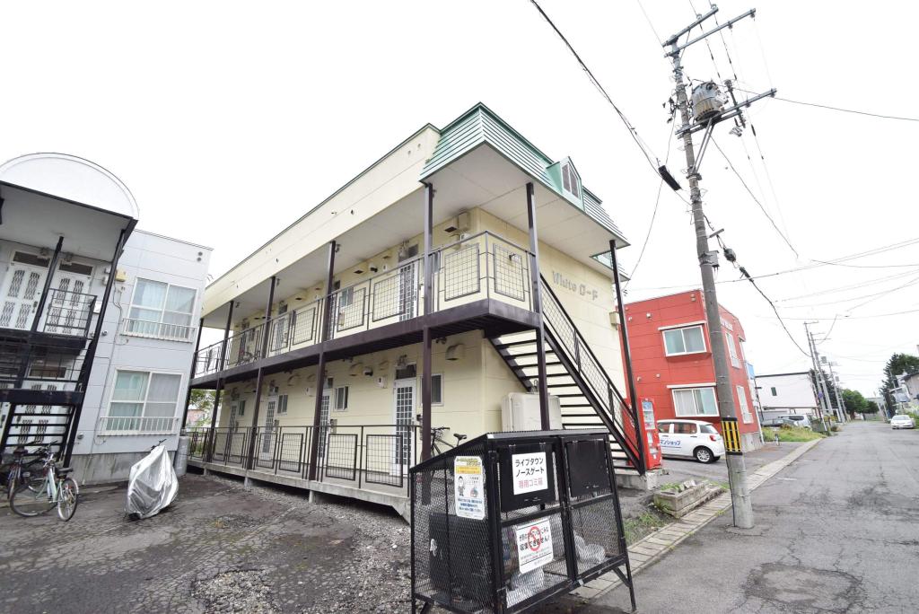 ホワイトロード１０６写真2