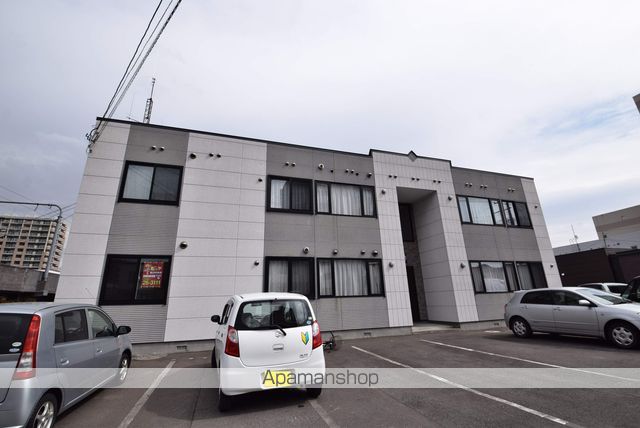 Ｗｉｔｈｃｏｕｒｔ　１条通　２ｎｄ 北海道旭川市一条通18丁目359