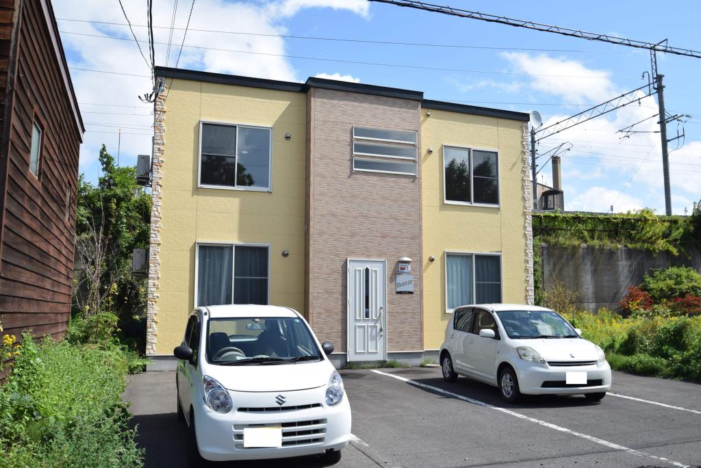 Ｂｒｅｅｚｅ（ブリーズ） 北海道旭川市曙二条3丁目1-8