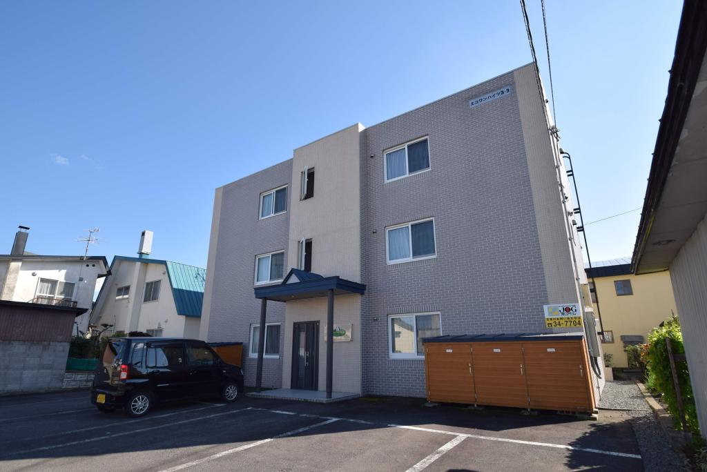 エコワンハイツ３．３ 北海道旭川市東光三条3丁目4-6