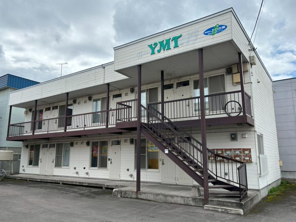 ＹＭＴ１０１外観