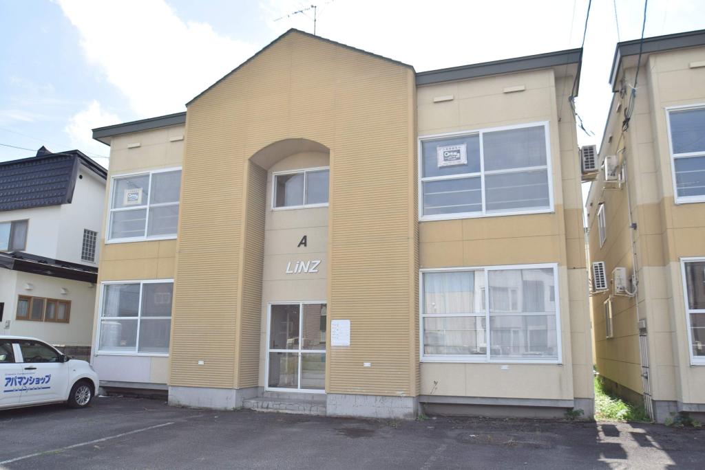 リンツＡ棟２０１外観