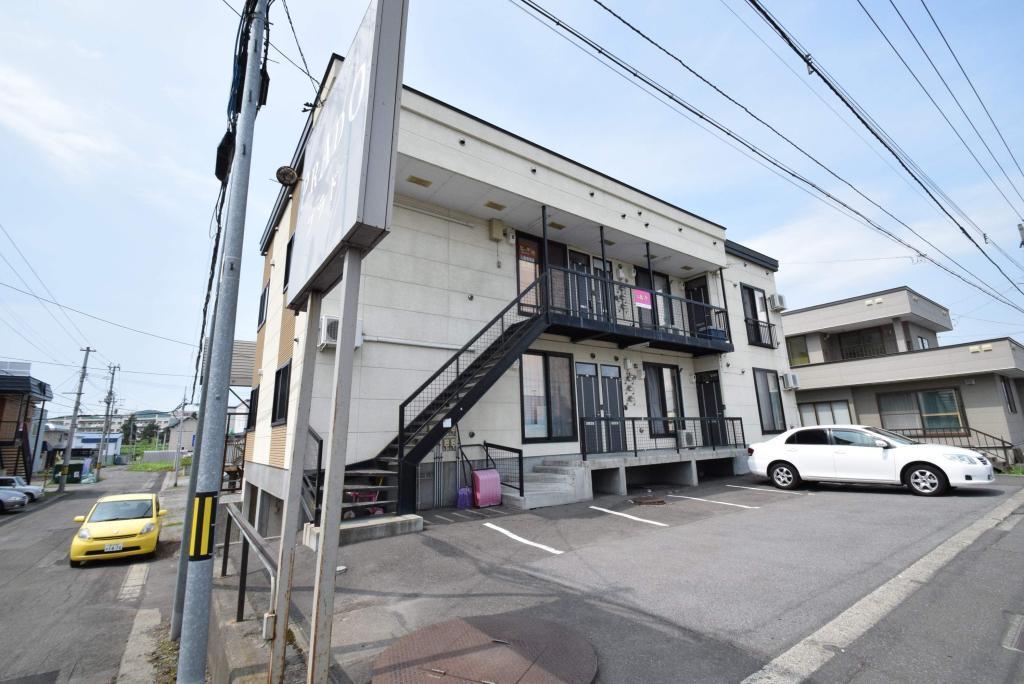 プラド 北海道旭川市緑町19丁目2164-68