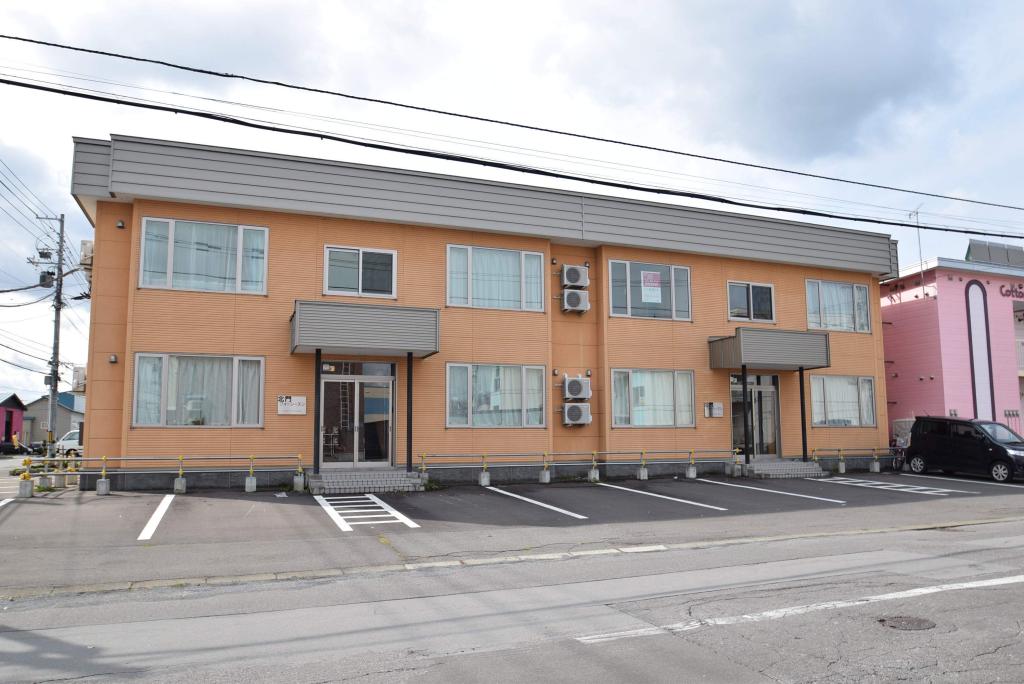 フォーシーズン北門 北海道旭川市北門町19丁目2171-45