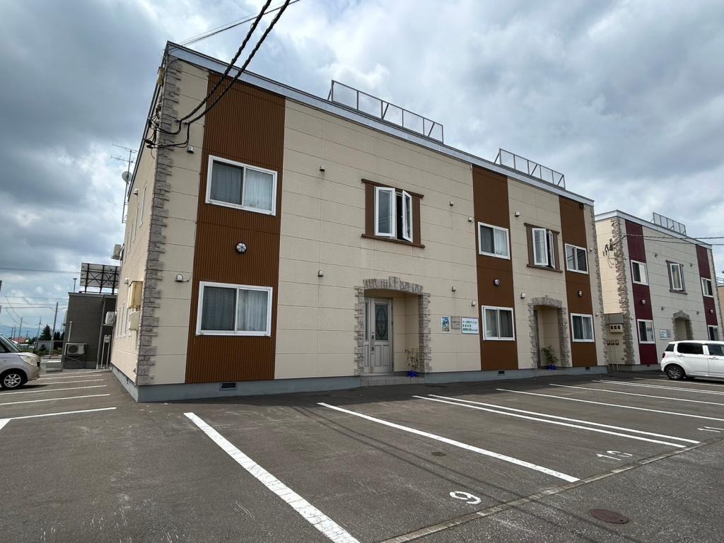 エスポワール１０・１３ 北海道旭川市永山十条13丁目1-17