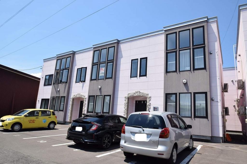 ボックス南Ｃ館 北海道旭川市南五条通22丁目3-330