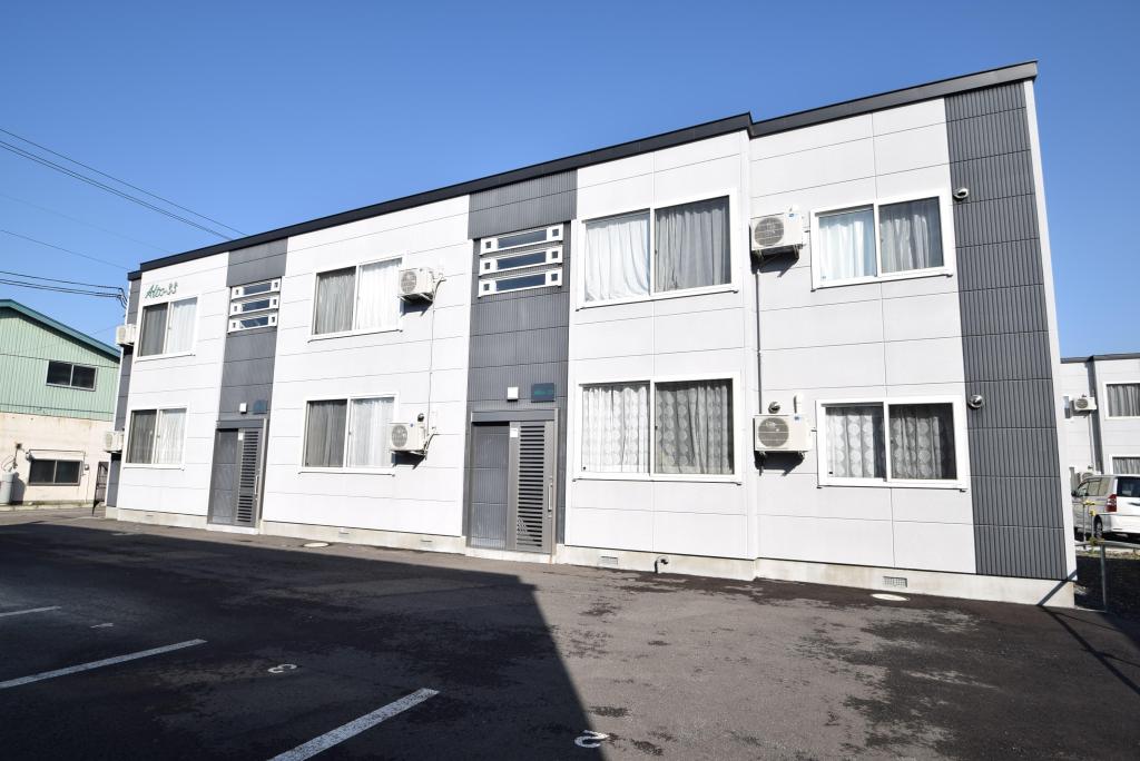 アルト３３ 北海道旭川市東四条5丁目1-1