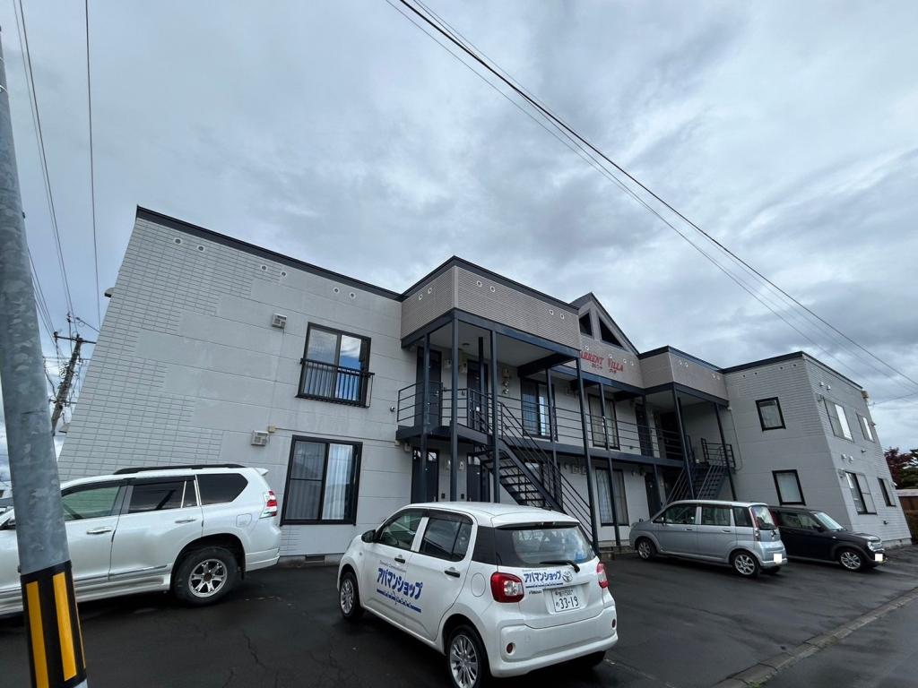 ＣＵＲＲＥＮＴ　ＶＩＬＬＡ 北海道上川郡美瑛町幸町3丁目2-34