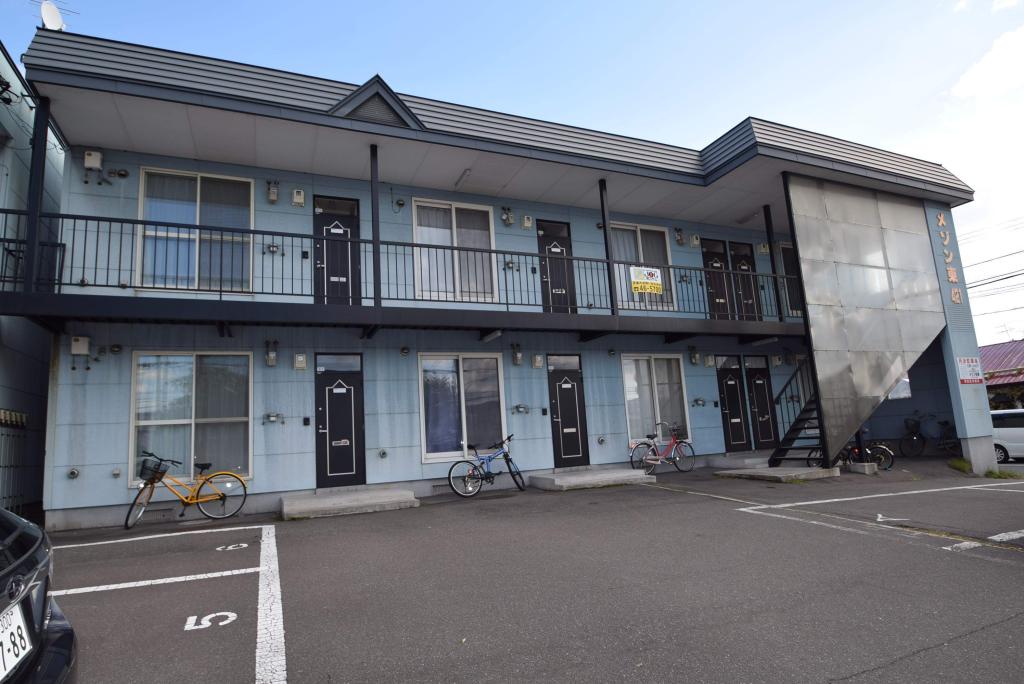 メゾン東４２１ 北海道旭川市東四条2丁目3-1