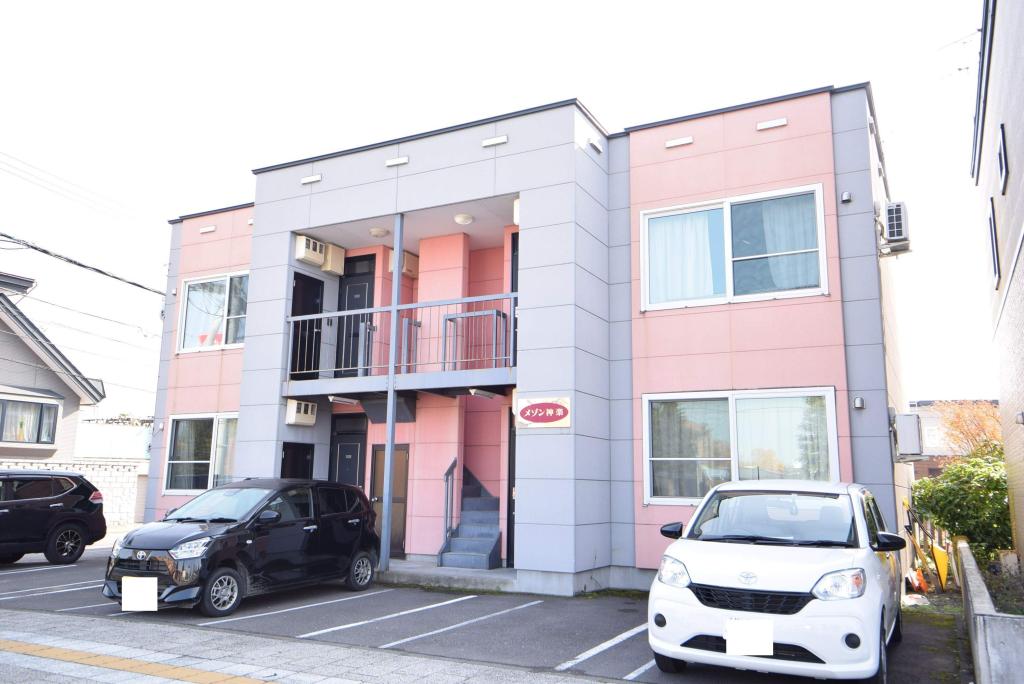 メゾン神楽 北海道旭川市神楽四条9丁目1-19