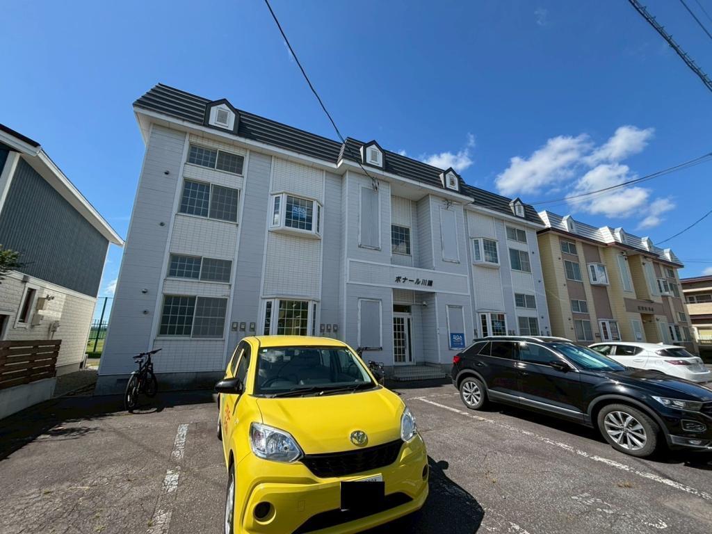 ボナール川端１０１外観