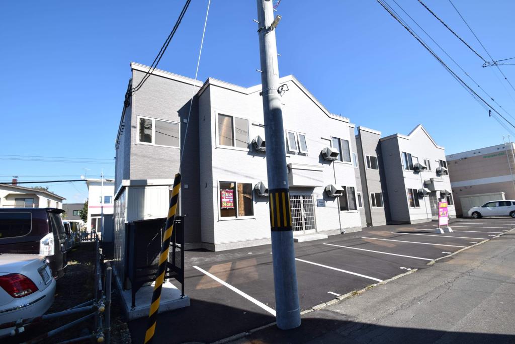 Ｐｅａｃｅ　６２２Ａ 北海道旭川市六条通22丁目4-43