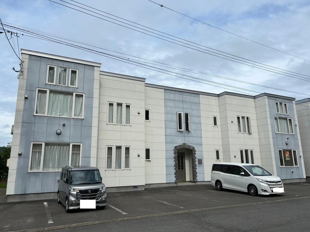 リリーヒルⅡ 北海道留萌市泉町1丁目77-5