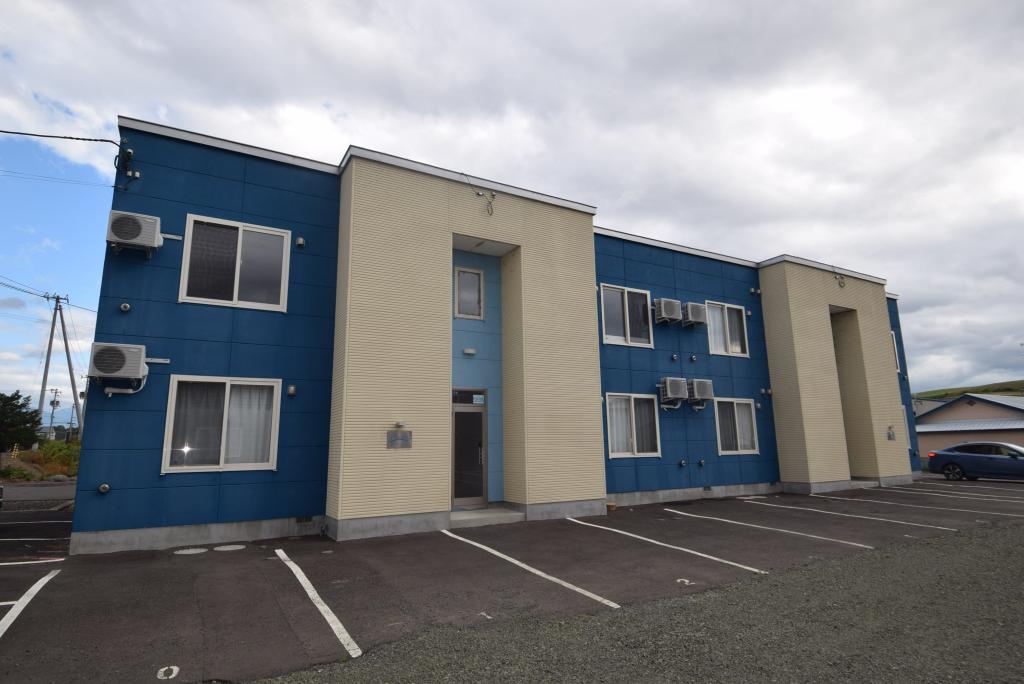 Ｈブルームーン 北海道上川郡美瑛町花園1丁目2-31