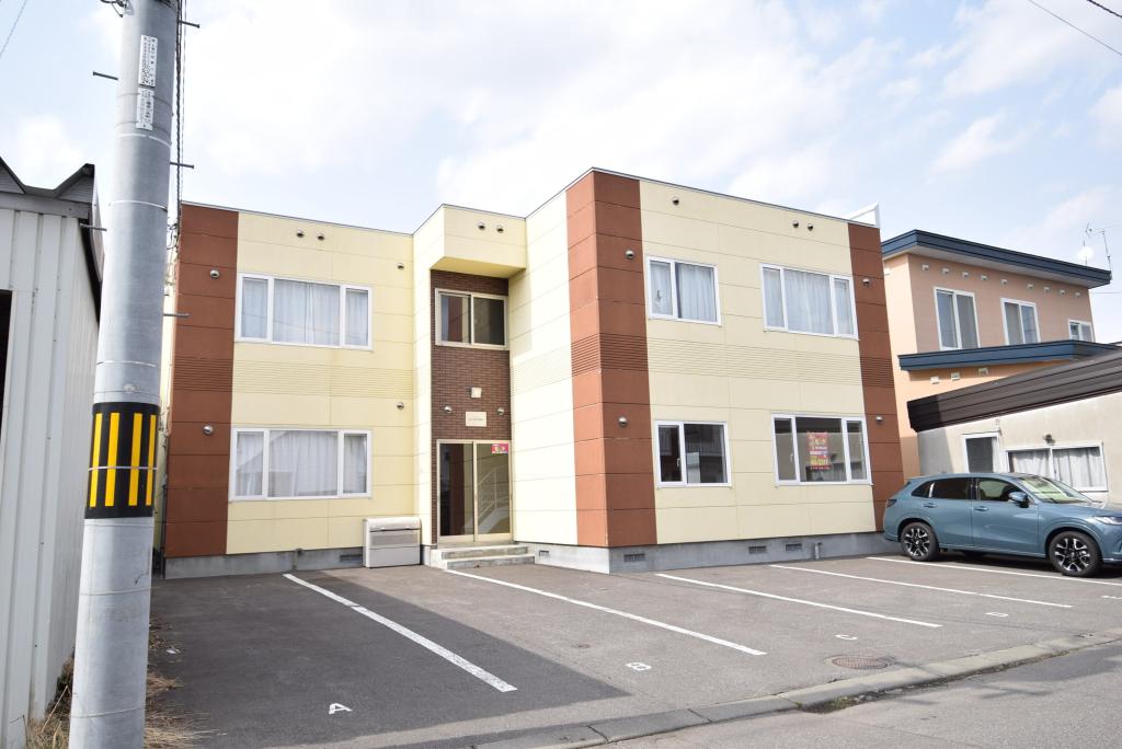 ルミエール 北海道旭川市新富一条3丁目13-11