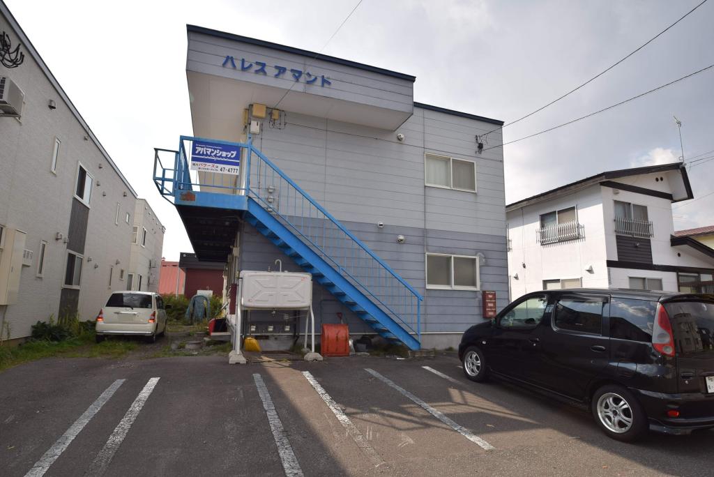パレスアマンド１０２外観