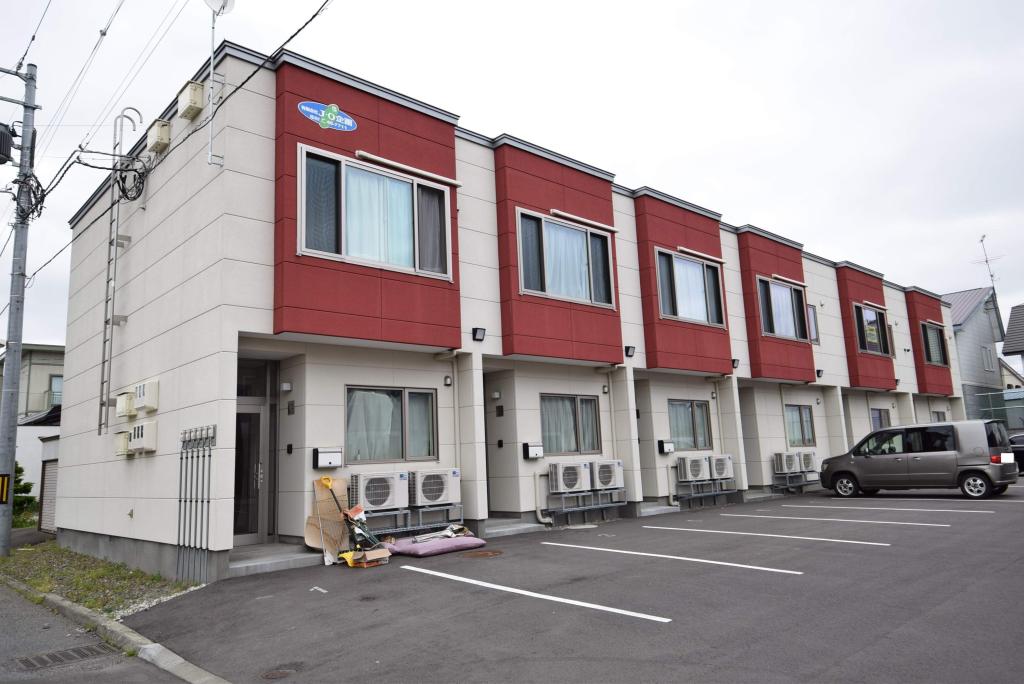 エレノア 北海道旭川市末広東二条2丁目2-4