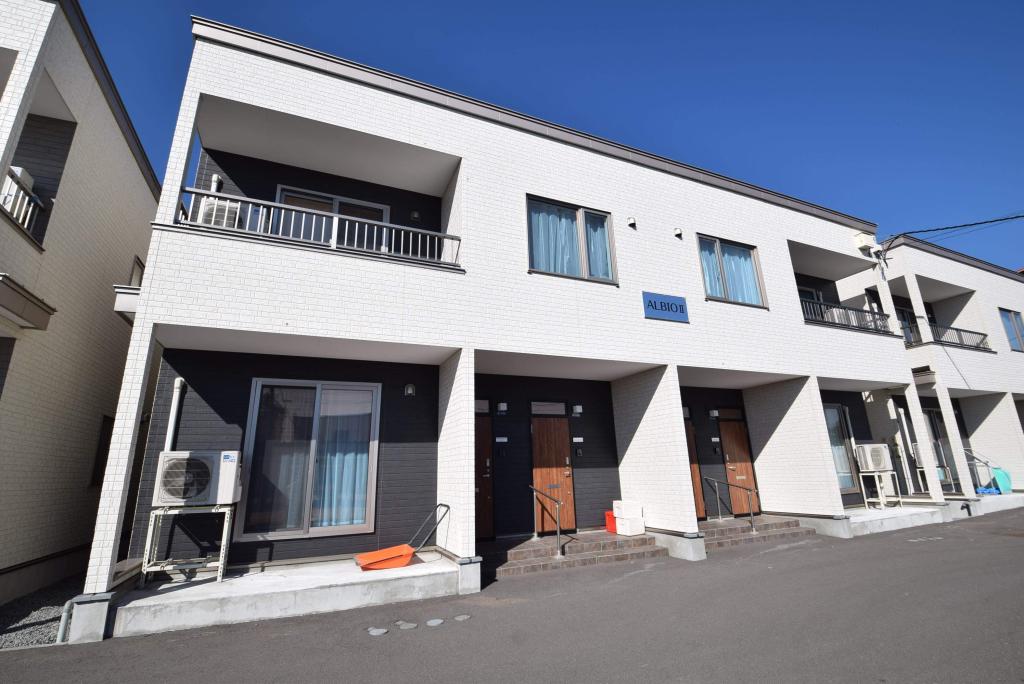 ＡＬＢＩＯⅡ外観