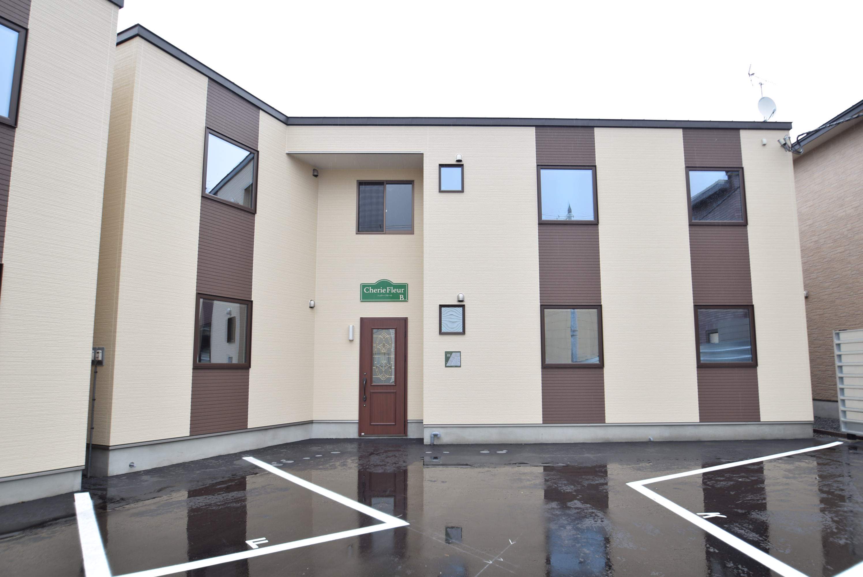 Ｃｈｅｒｉｅ　Ｆｌｅｕｒ　Ｂ２０１写真2