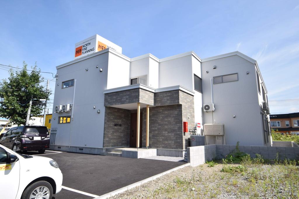 ガーデンクリスタル春光台 北海道旭川市春光台二条1丁目2-10