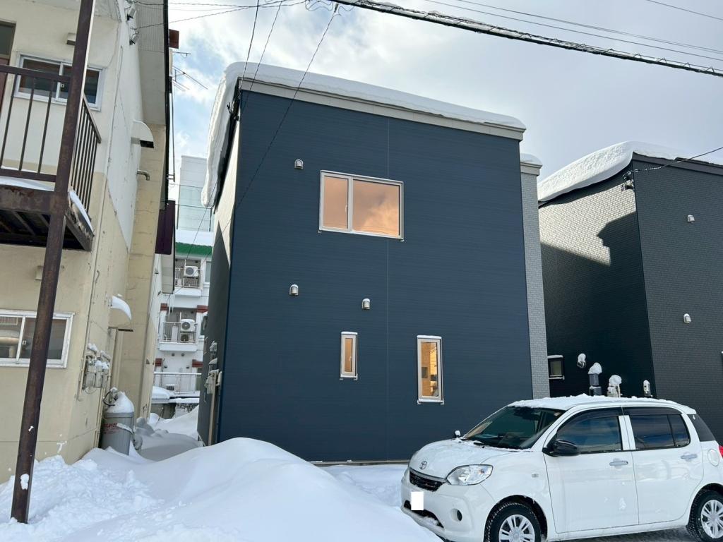 豊岡８－３借家　Ｂ号棟外観