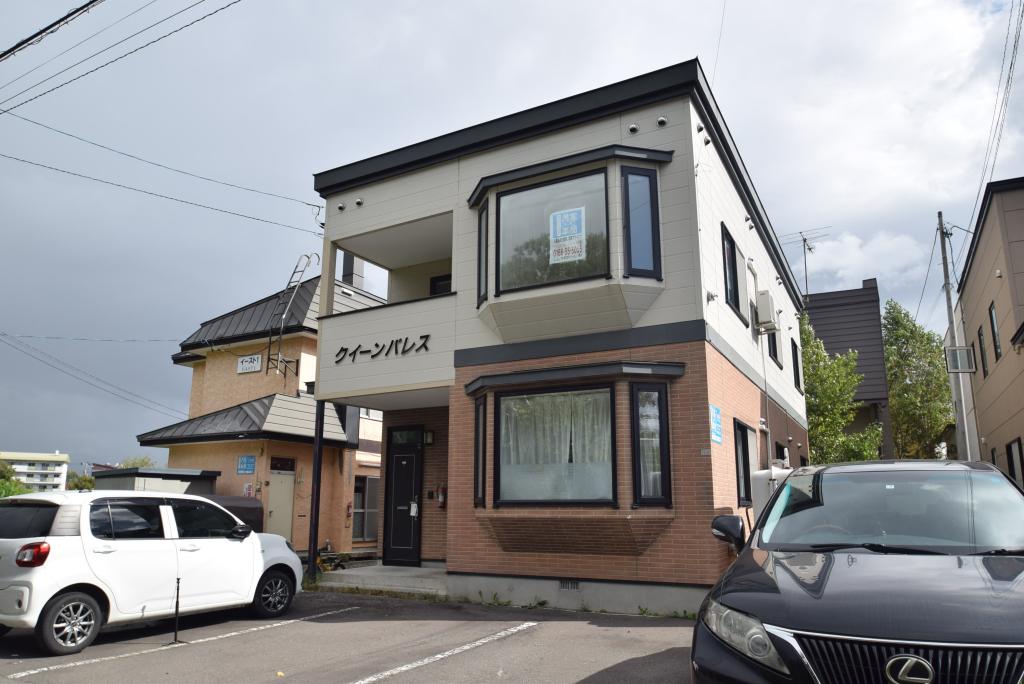 クイーンパレス１０１写真2