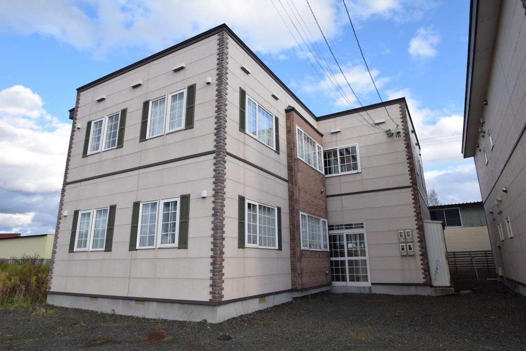 Ｍ’ｓ　Ｈｏｕｓｅ　Ａ 北海道空知郡上富良野町向町1丁目833-22