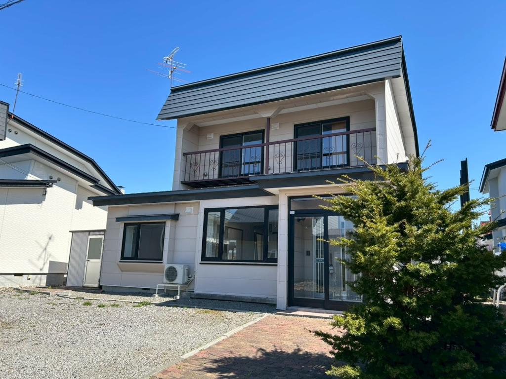 永山５－２３借家外観