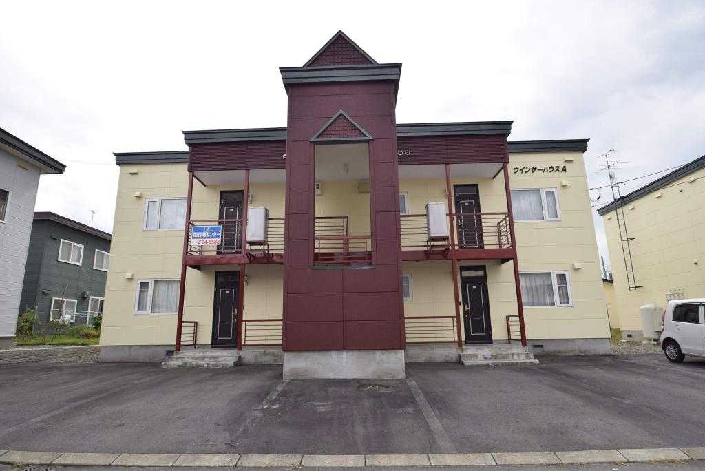 ウインザーハウスＡ 北海道旭川市永山十条9丁目5-5