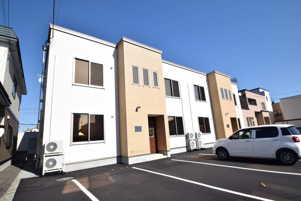 ソフィア東光１－２ 北海道旭川市東光一条2丁目1-18