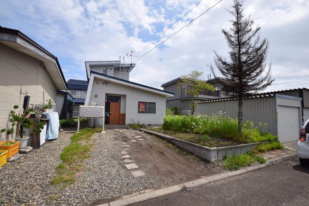 末広５－９一戸建て 北海道旭川市末広五条9丁目8-10